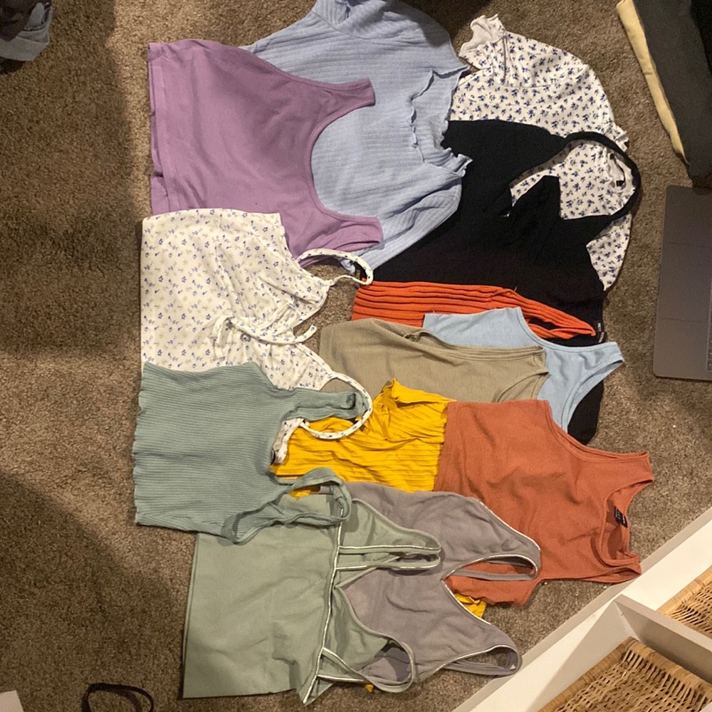14 summery tops.
